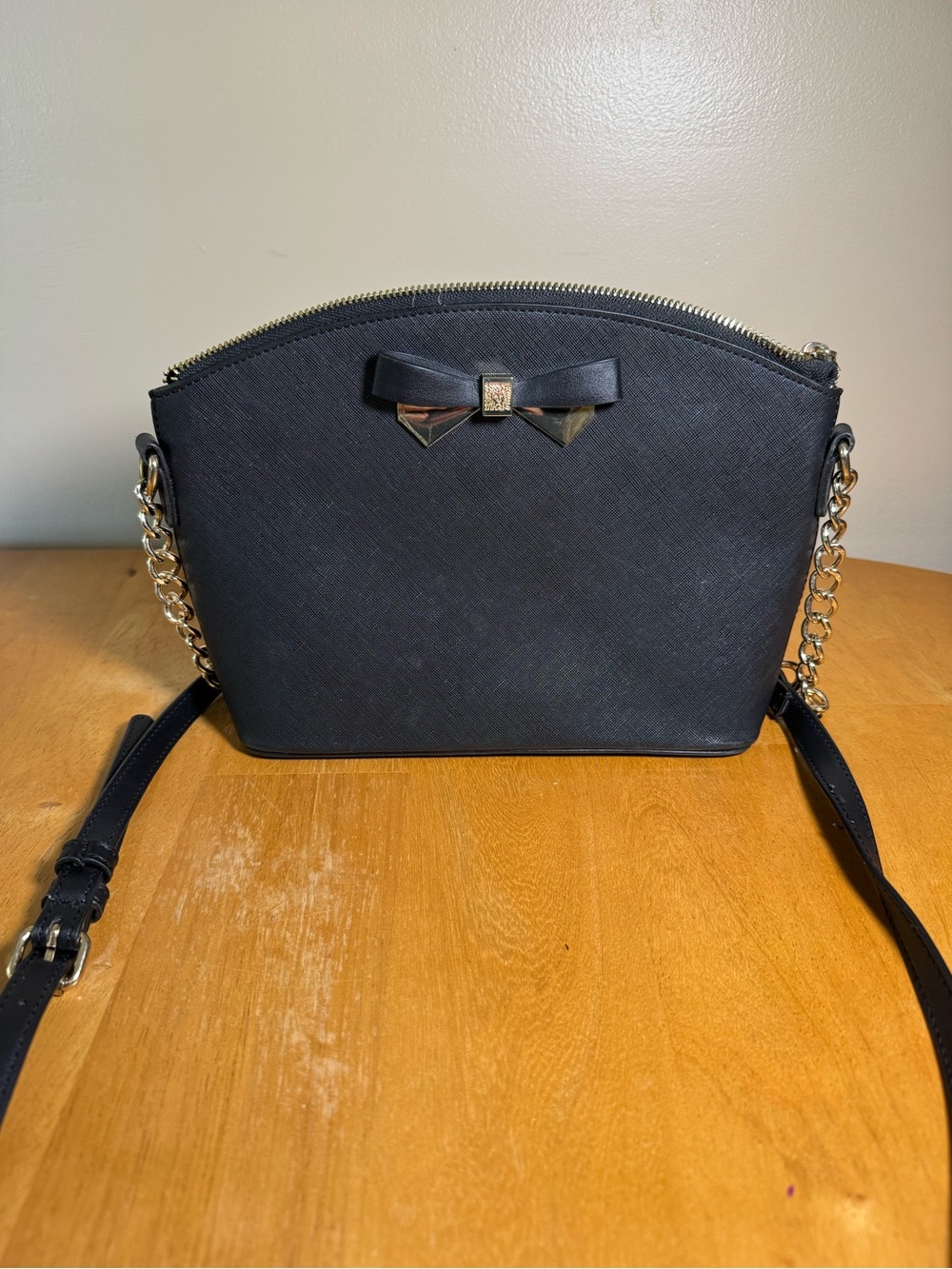Anne Klein Black Bow Chain-Trim Shoulder Bag